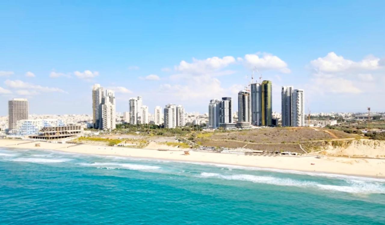612 Apartment On The Beach Bat Yam Extérieur photo