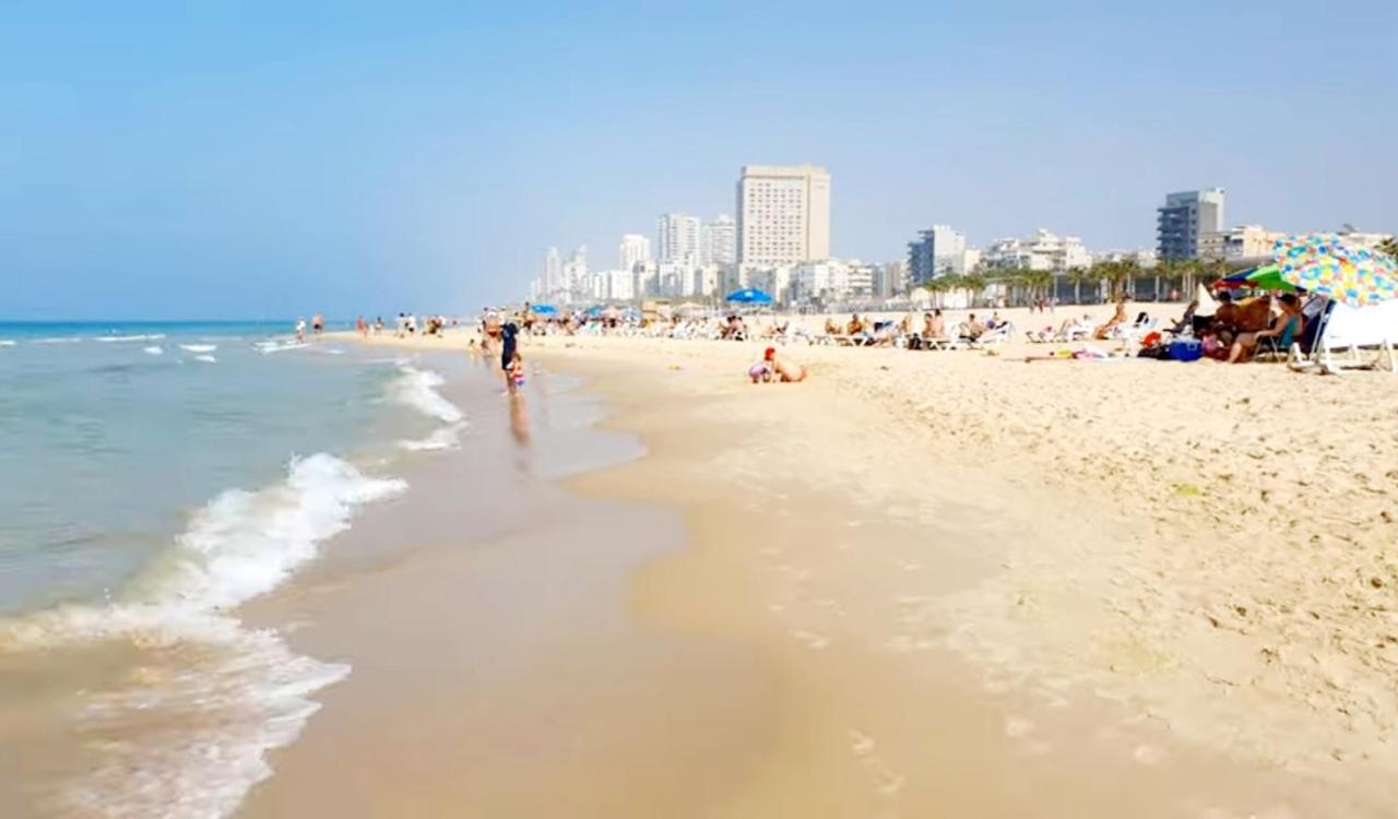 612 Apartment On The Beach Bat Yam Extérieur photo