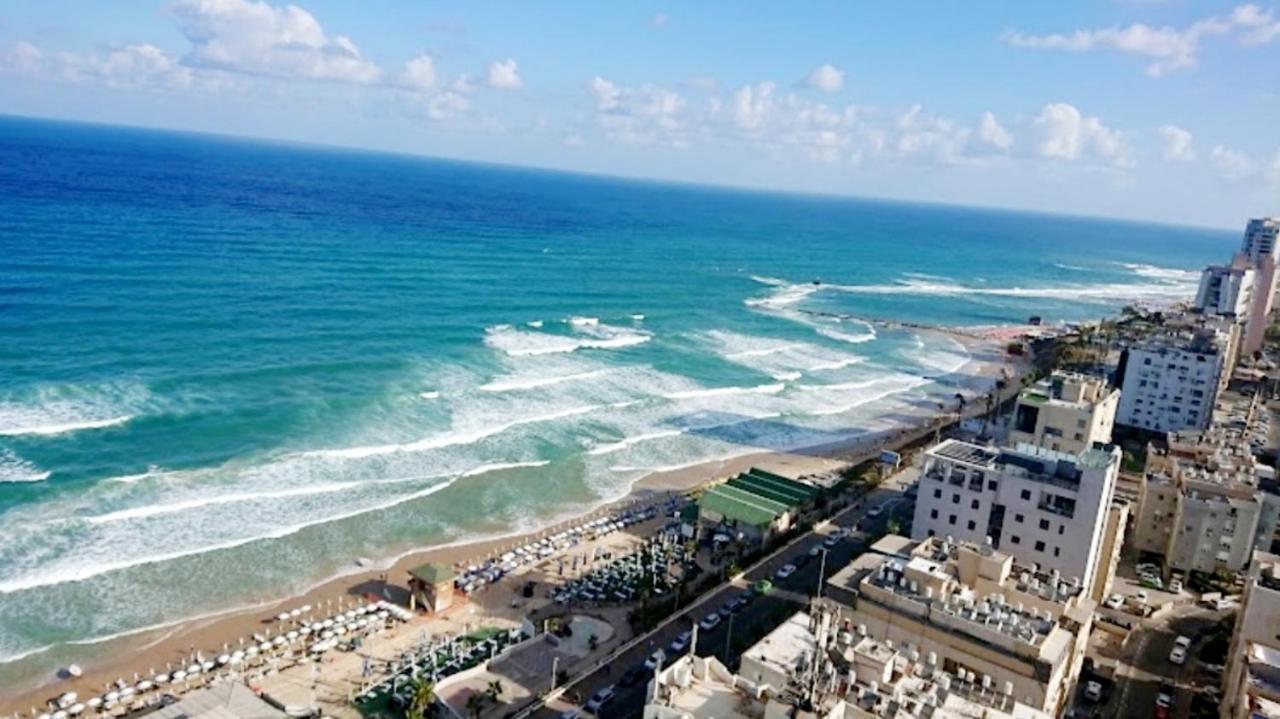 612 Apartment On The Beach Bat Yam Extérieur photo