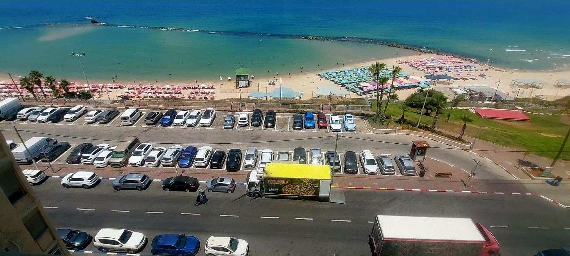 612 Apartment On The Beach Bat Yam Extérieur photo